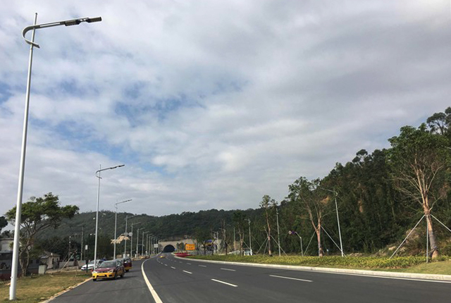 珠海金灣機場西路LED路燈