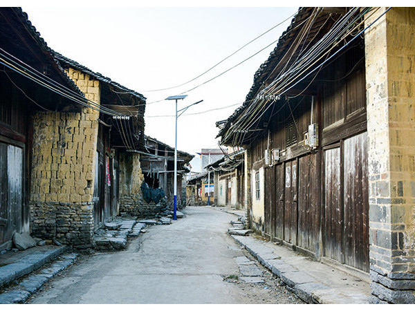 新農(nóng)村道路建設太陽能路燈